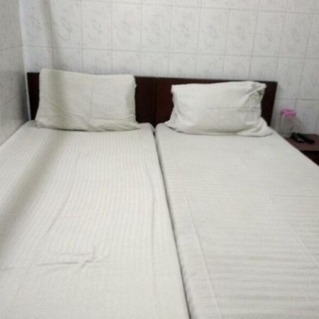 Spot On 80584 Pudur Lucky Mansion Hotel Chennai Exterior foto